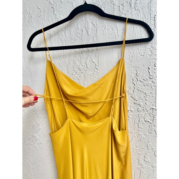 Revolve Spaghetti Strap Satin Cowl Neck Elegant Maxi Dress Yellow Women's M - Picture 5 of 6